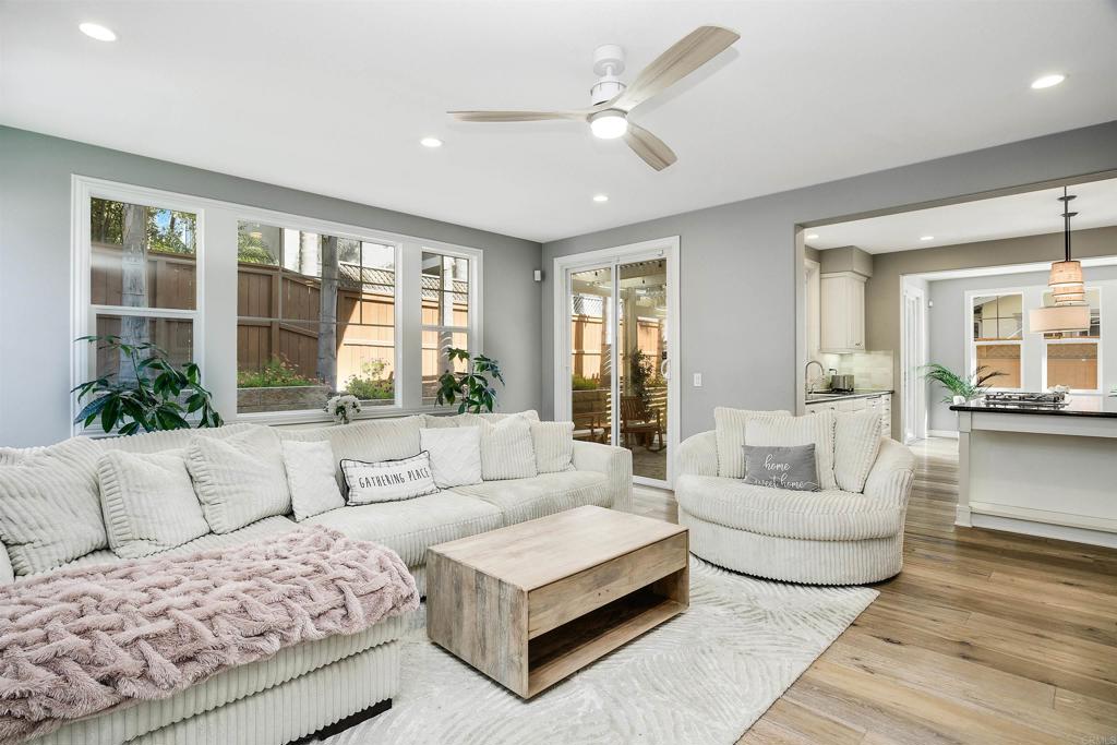 6982 Shoreline Drive