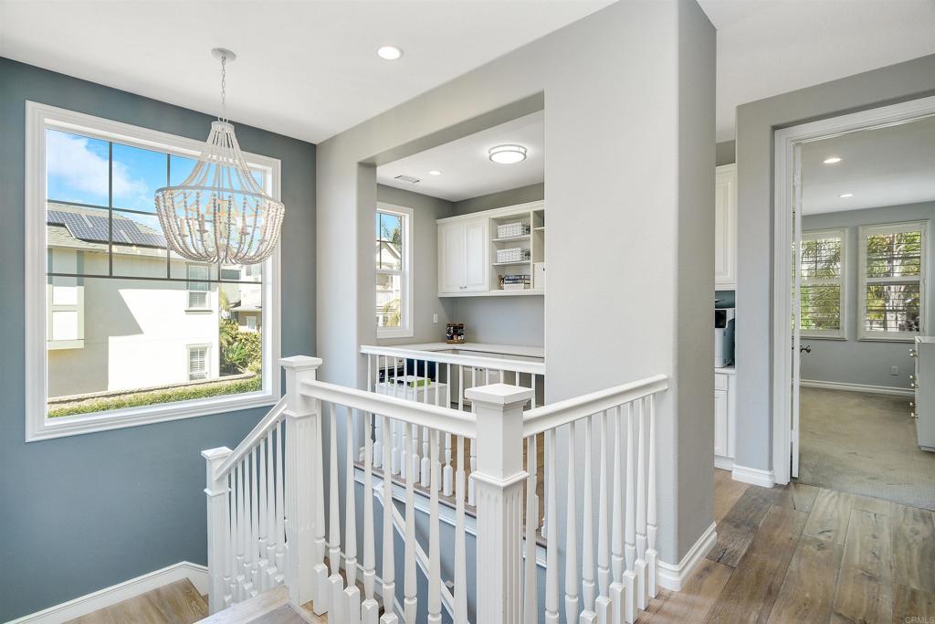 6982 Shoreline Drive