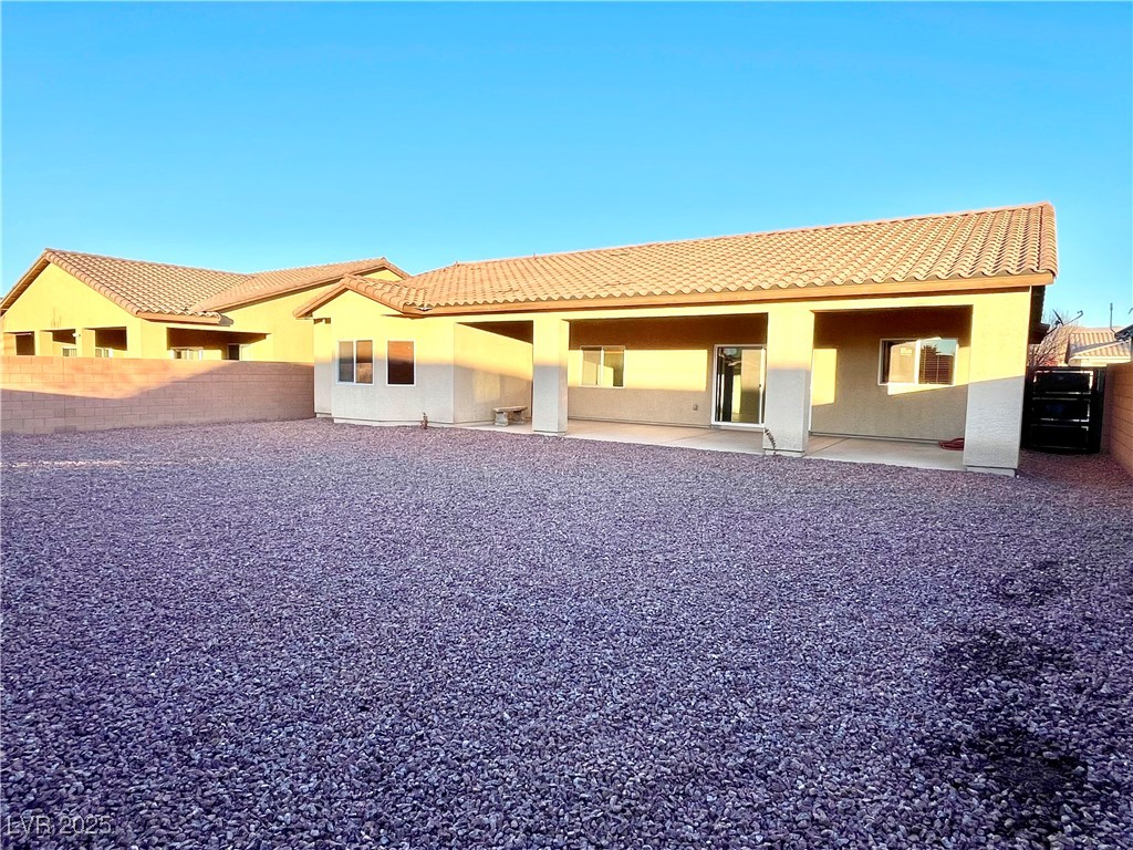 4317 Via Gallo Court 1