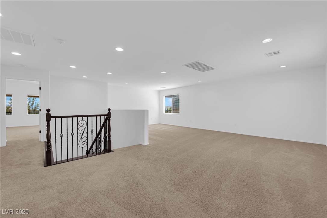 2033 Old Field Avenue