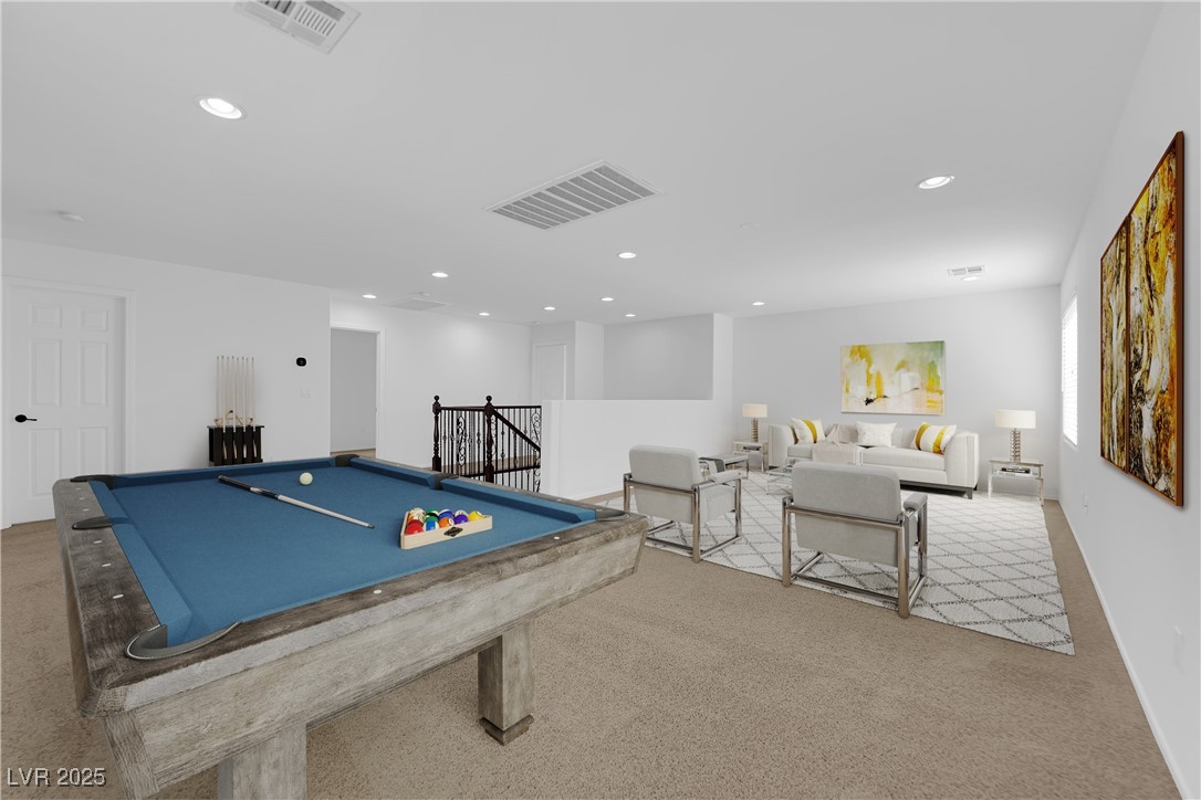 2033 Old Field Avenue
