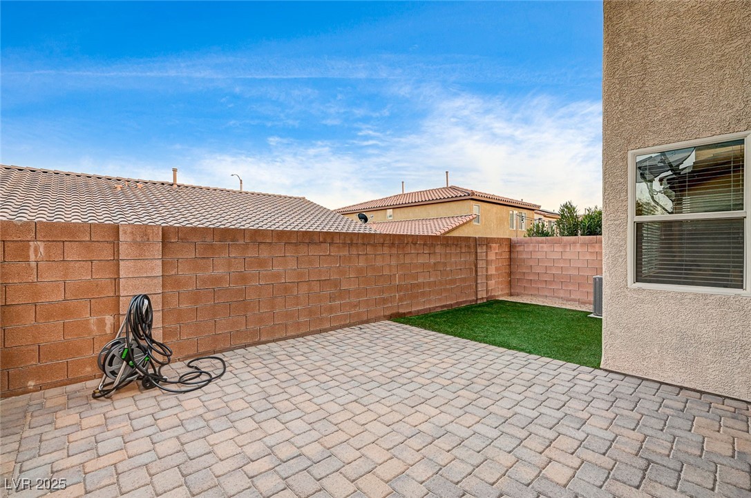 10636 Tulip Valley Road