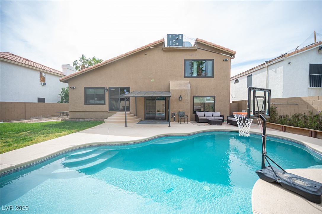 220 Hollyfern Street
