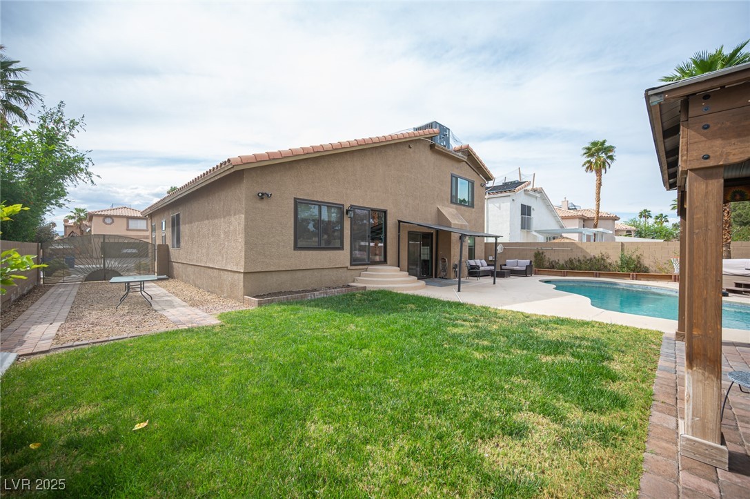 220 Hollyfern Street