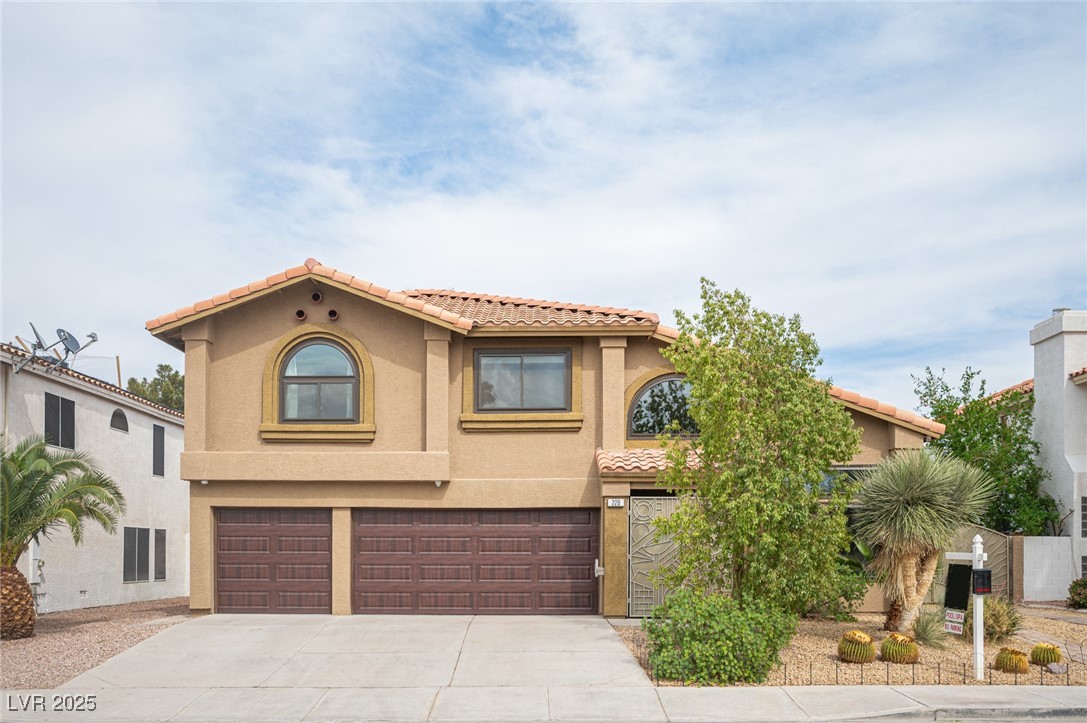 220 Hollyfern Street