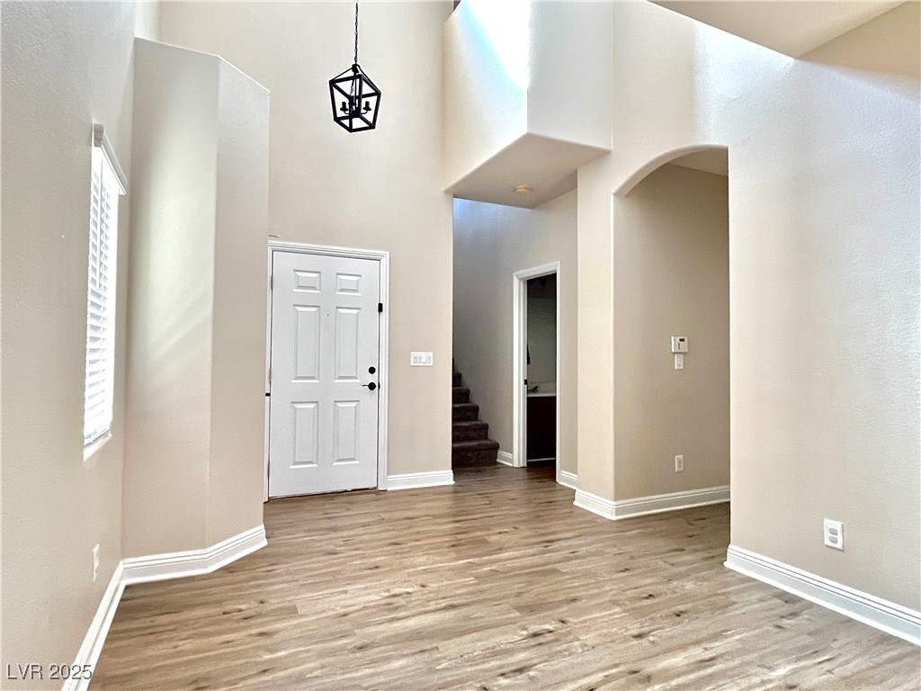 9452 Glendora Valley Street