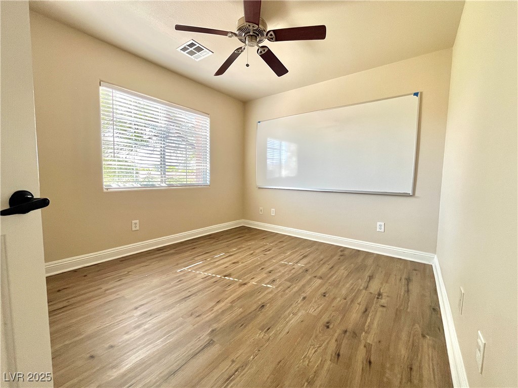 9452 Glendora Valley Street