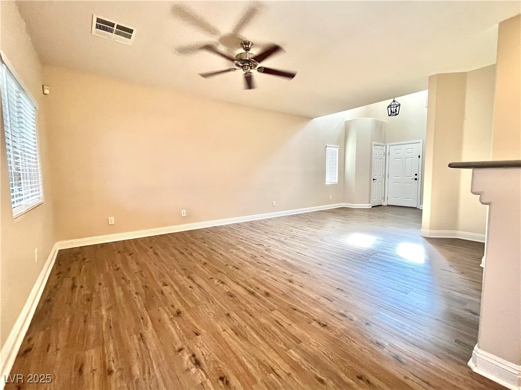 9452 Glendora Valley Street