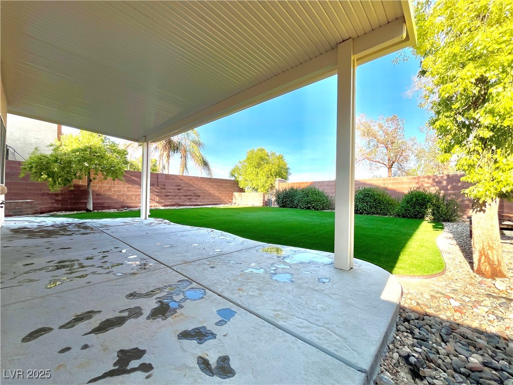 9452 Glendora Valley Street