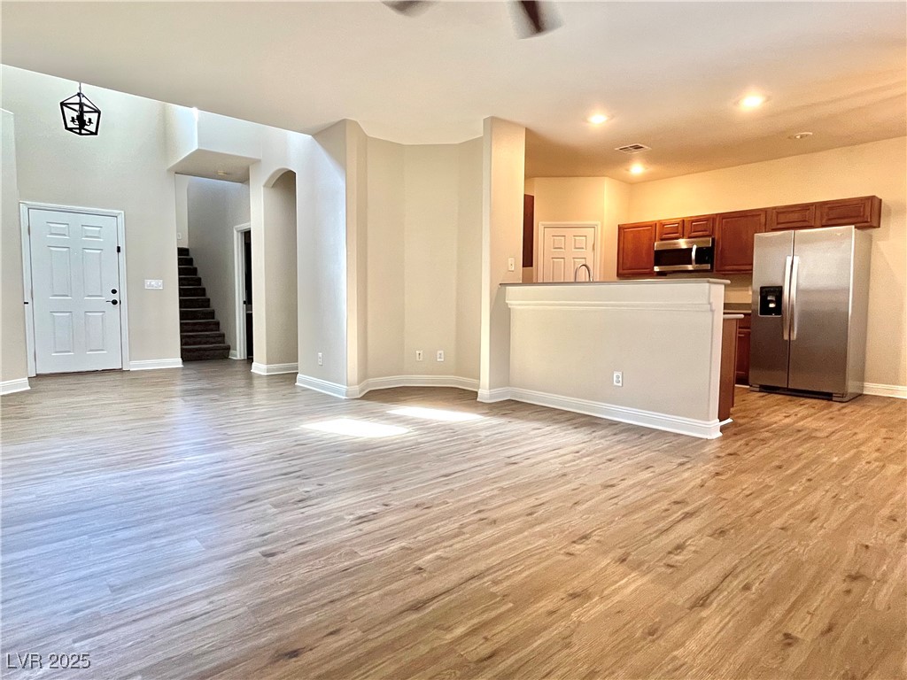 9452 Glendora Valley Street