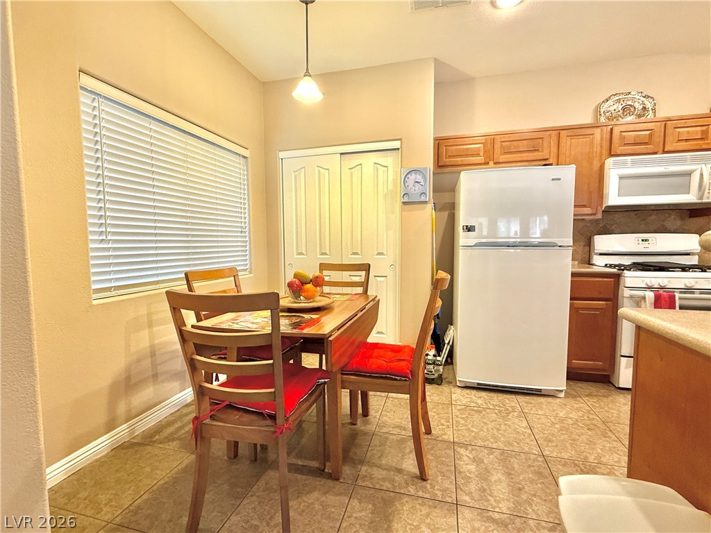 8725 Traveling Breeze Avenue 102