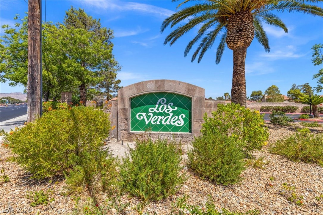 4881 South Torrey Pines Drive 102