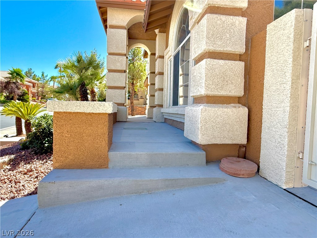4025 Antique Sterling Court