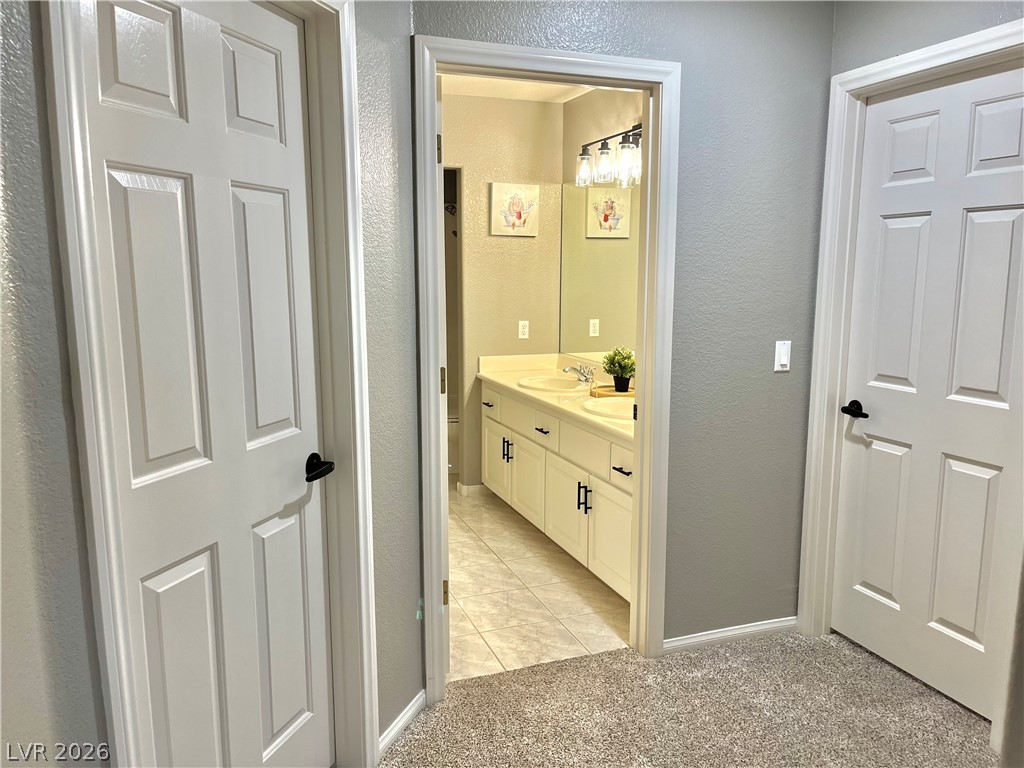 4025 Antique Sterling Court