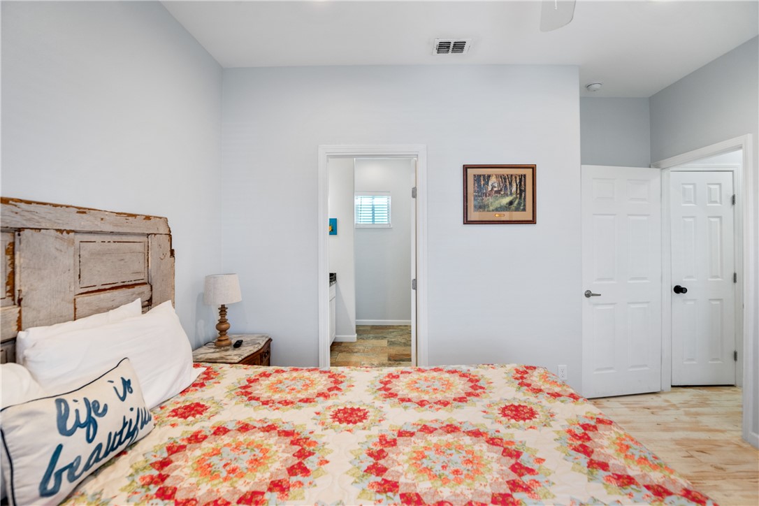 143 Laguna Village Dr