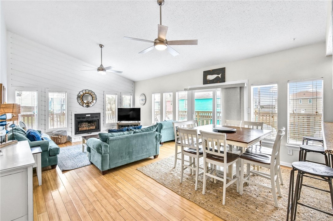6877 State Highway 361 36