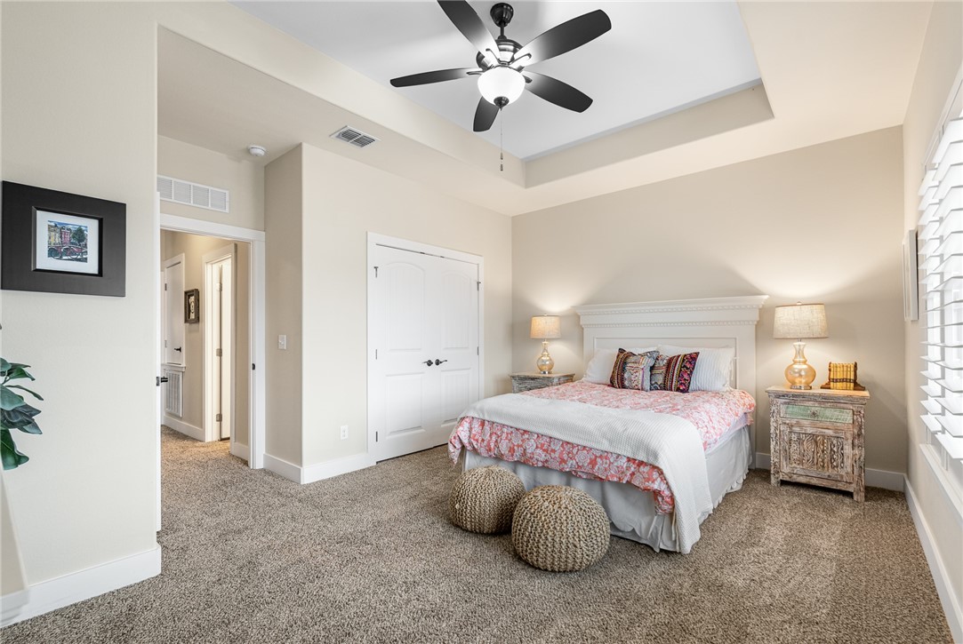 13525 Queen Johanna Ct