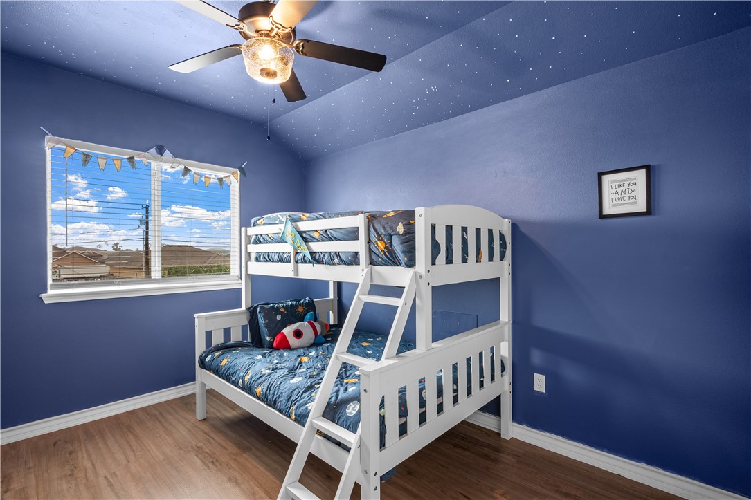 14221 Sea Pines Dr