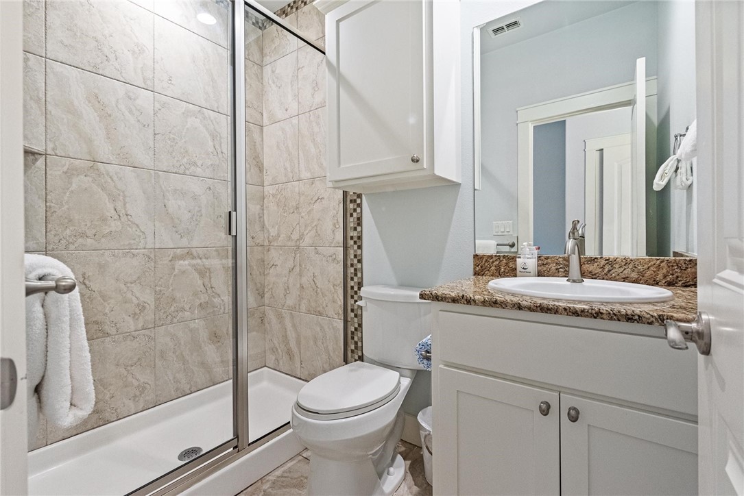 247 W Roberts Ave 11-D