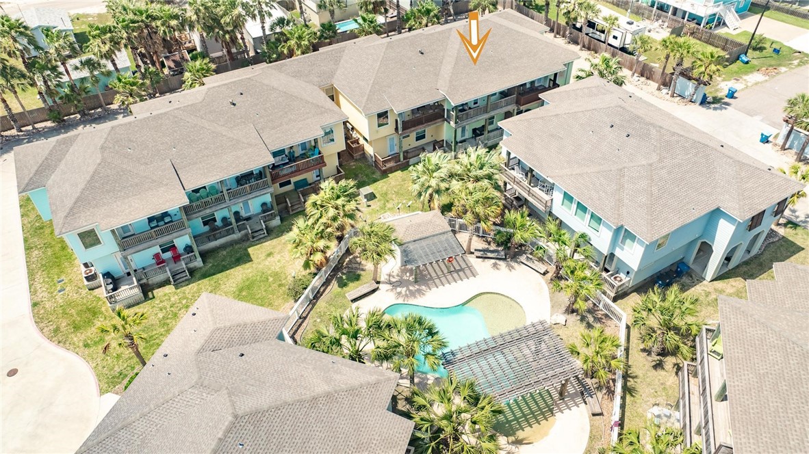 247 W Roberts Ave 11-D