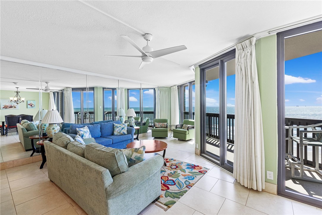 6745 Seacomber Dr 808