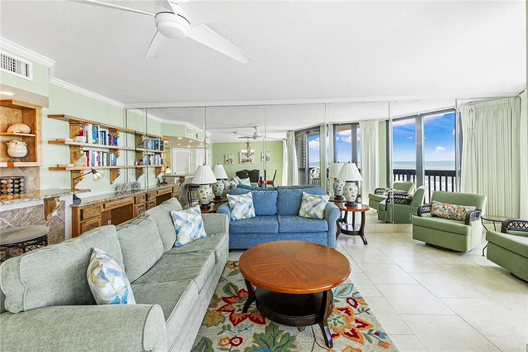6745 Seacomber Dr 808
