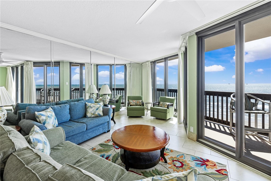 6745 Seacomber Dr 808