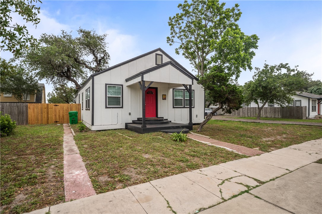 131 S Rife St