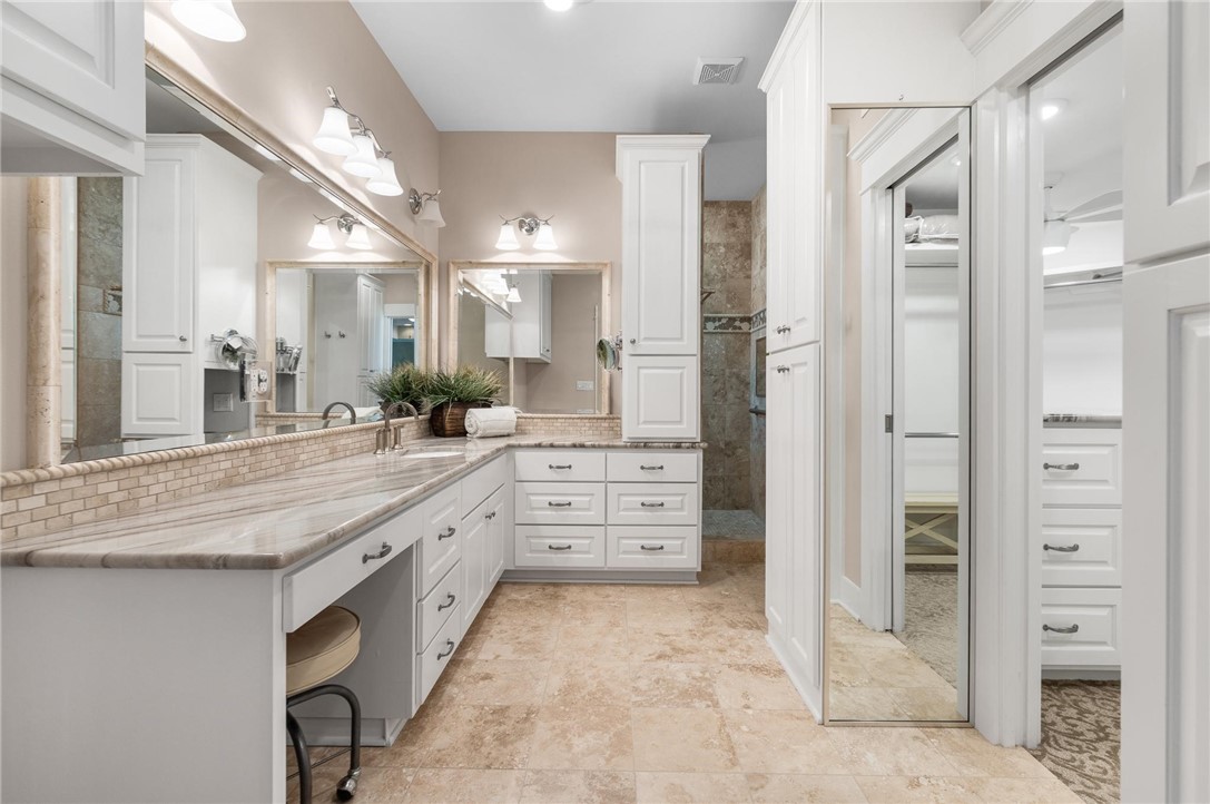 178 Seaside Dr
