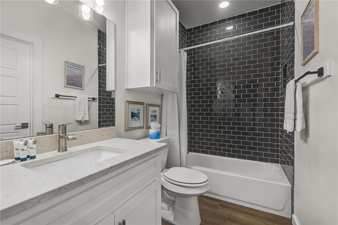603 E Avenue G 103