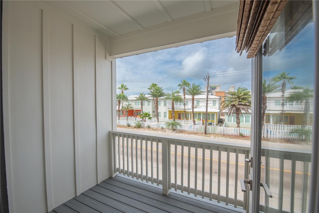 603 E Avenue G 103