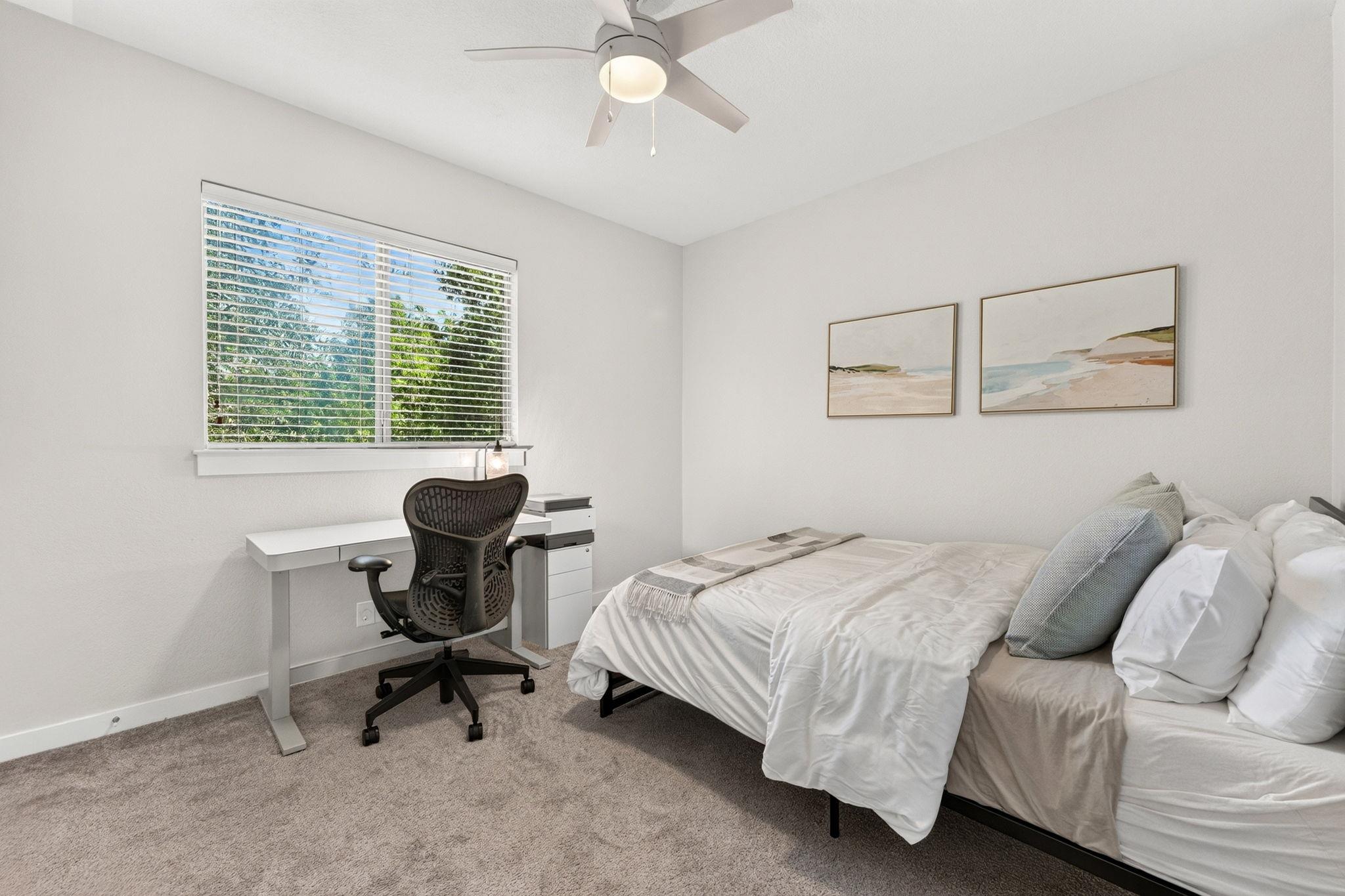 2101 Rivers Edge WAY # 3