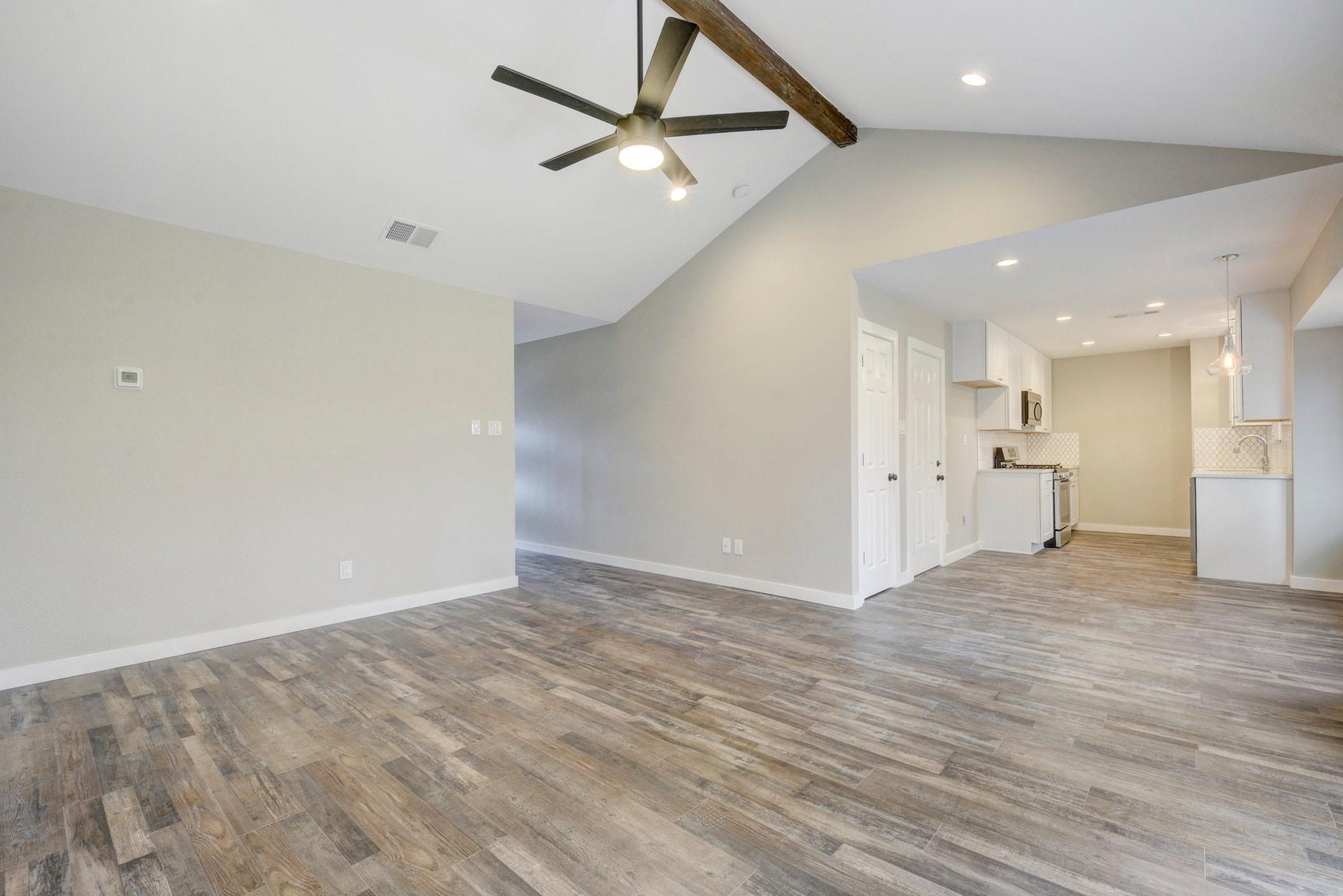 2522 Carlow DR