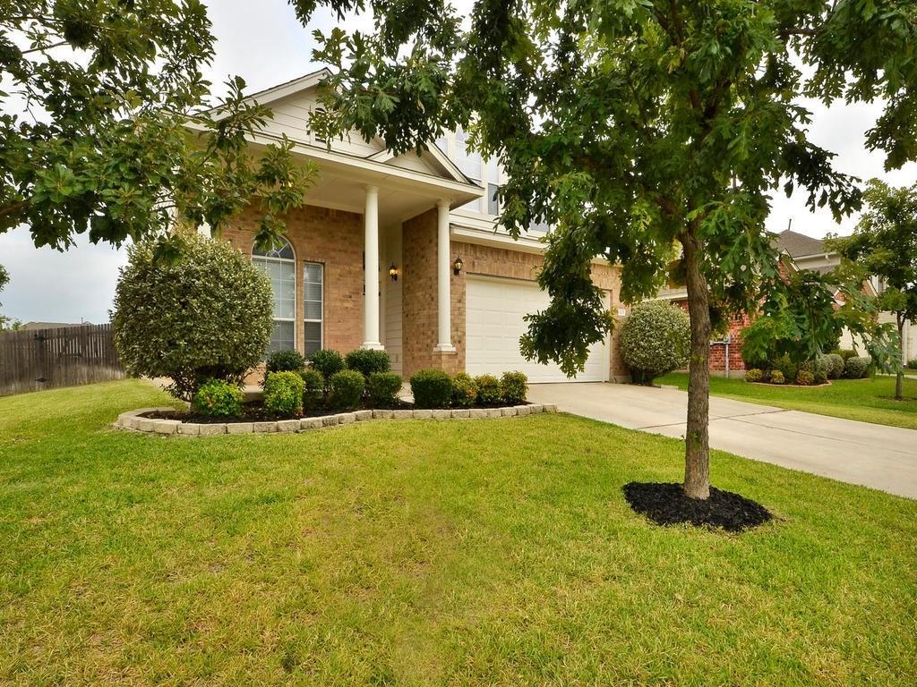 3105 Lynnbrook DR