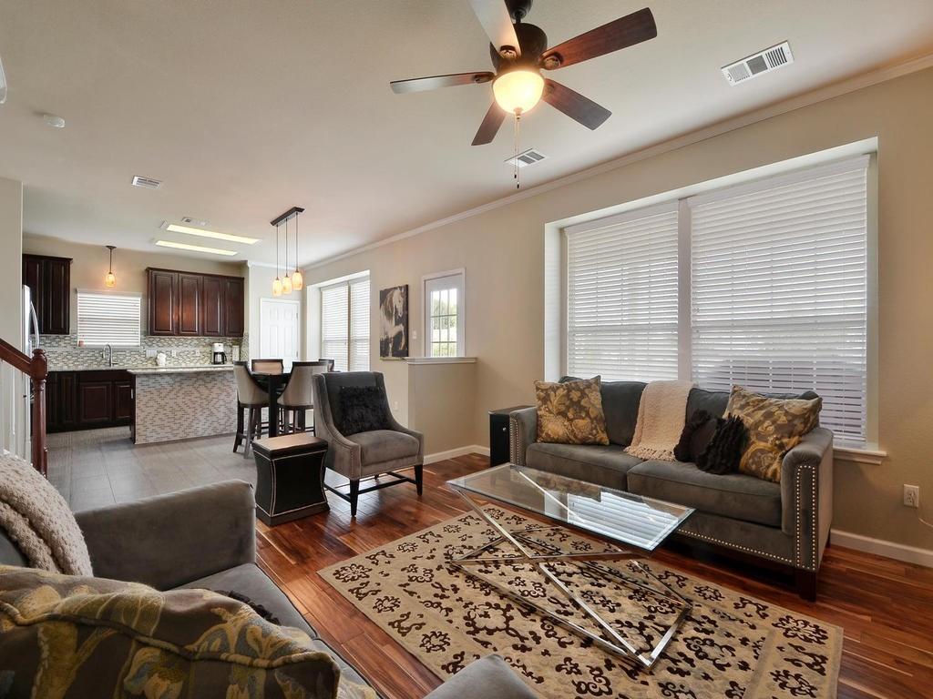 3105 Lynnbrook DR