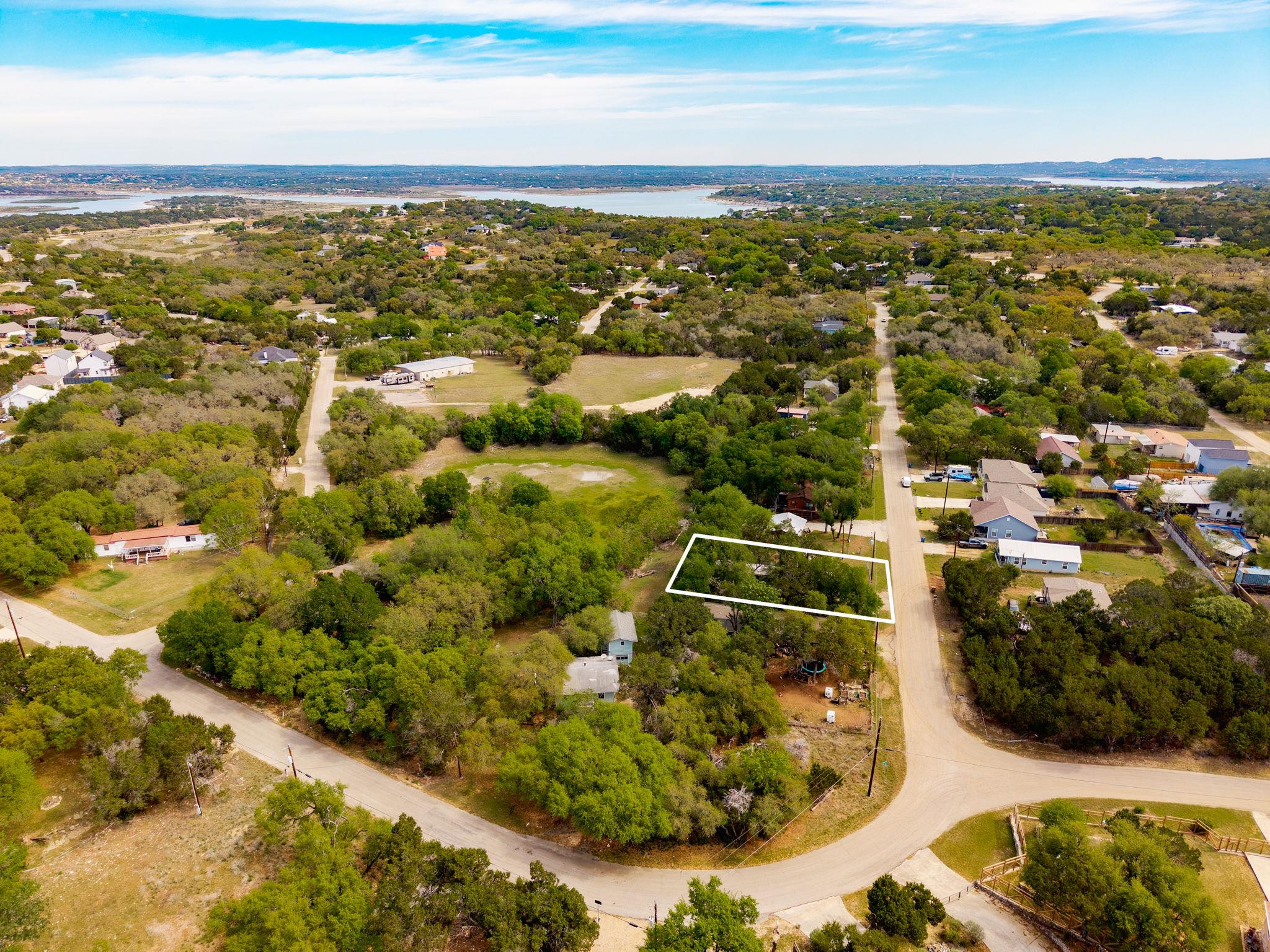 435 Burr Oak LN