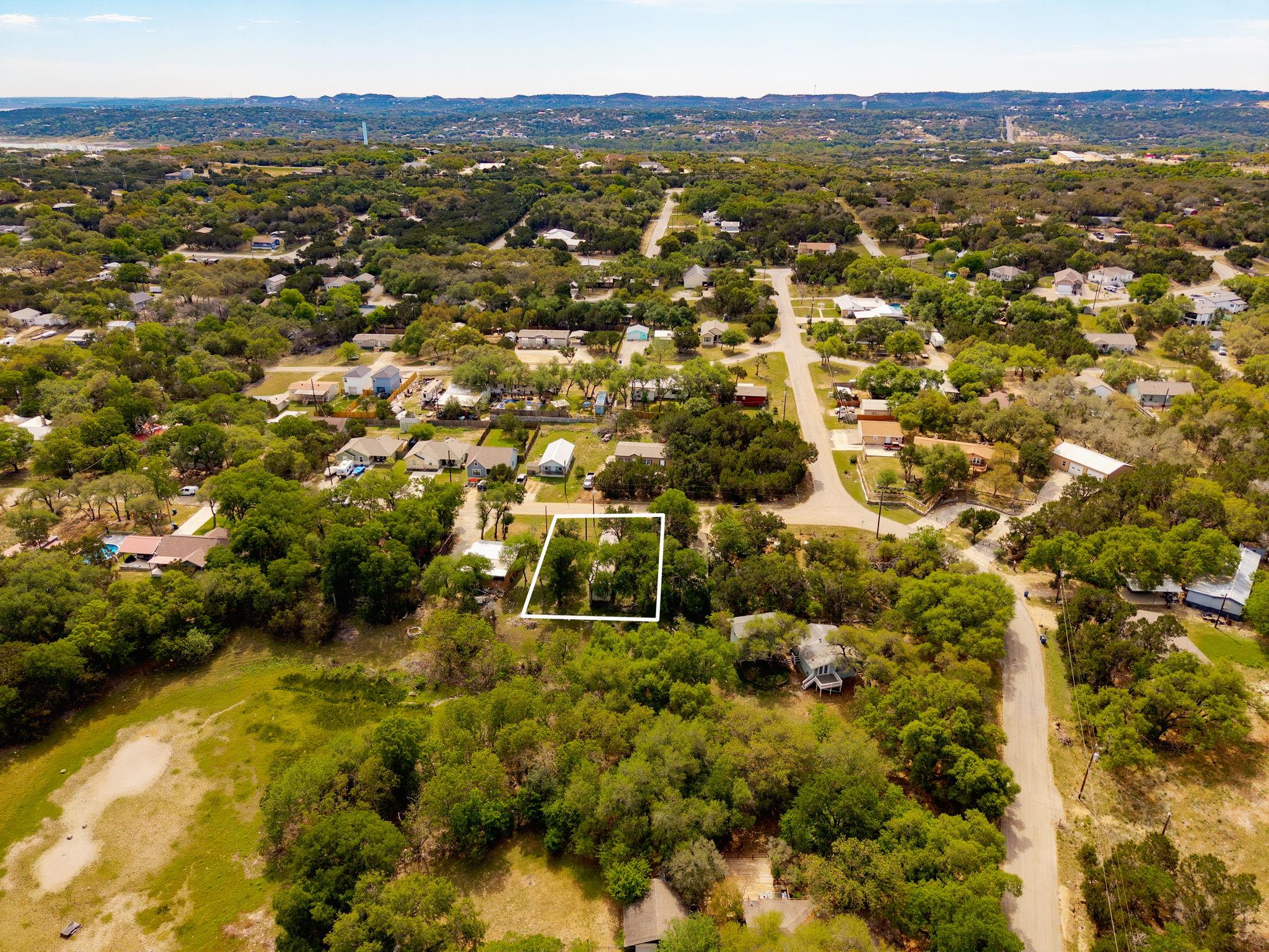 435 Burr Oak LN