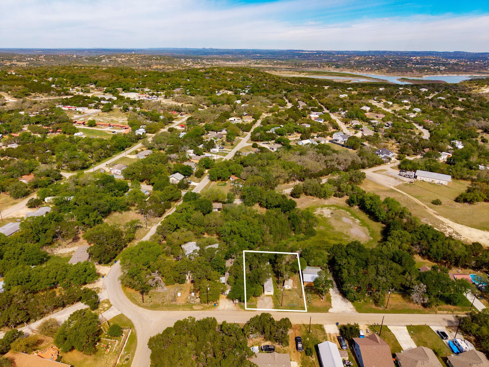 435 Burr Oak LN