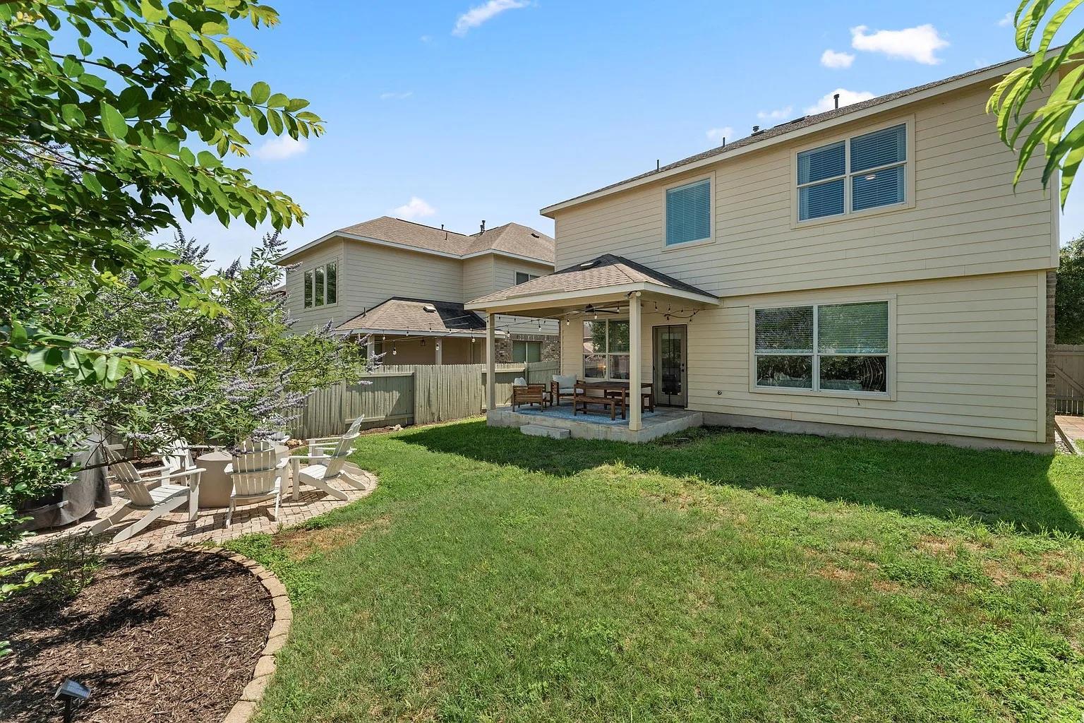 11005 Desert Willow LOOP