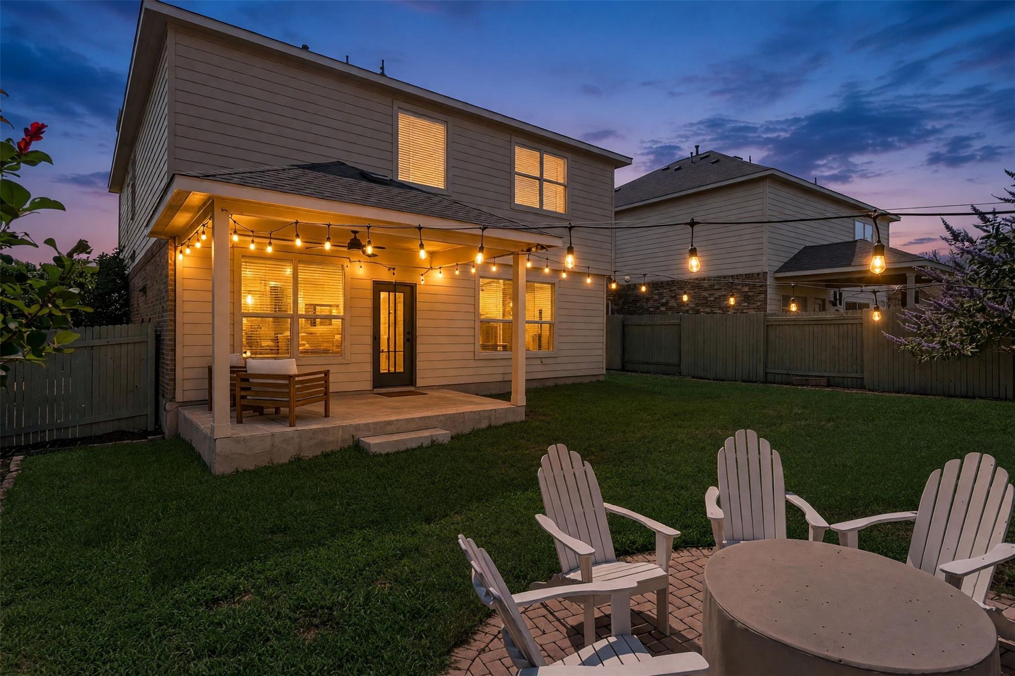 11005 Desert Willow LOOP