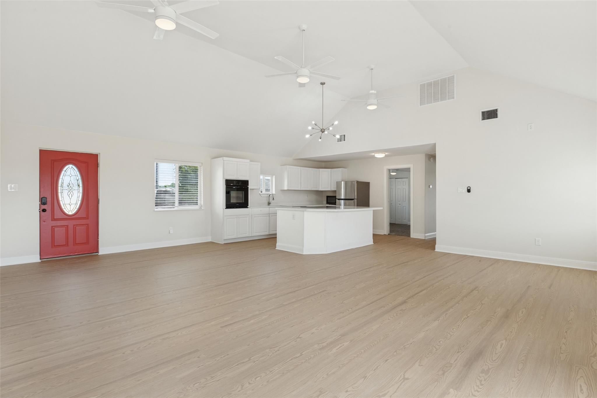 196 Tobias ST