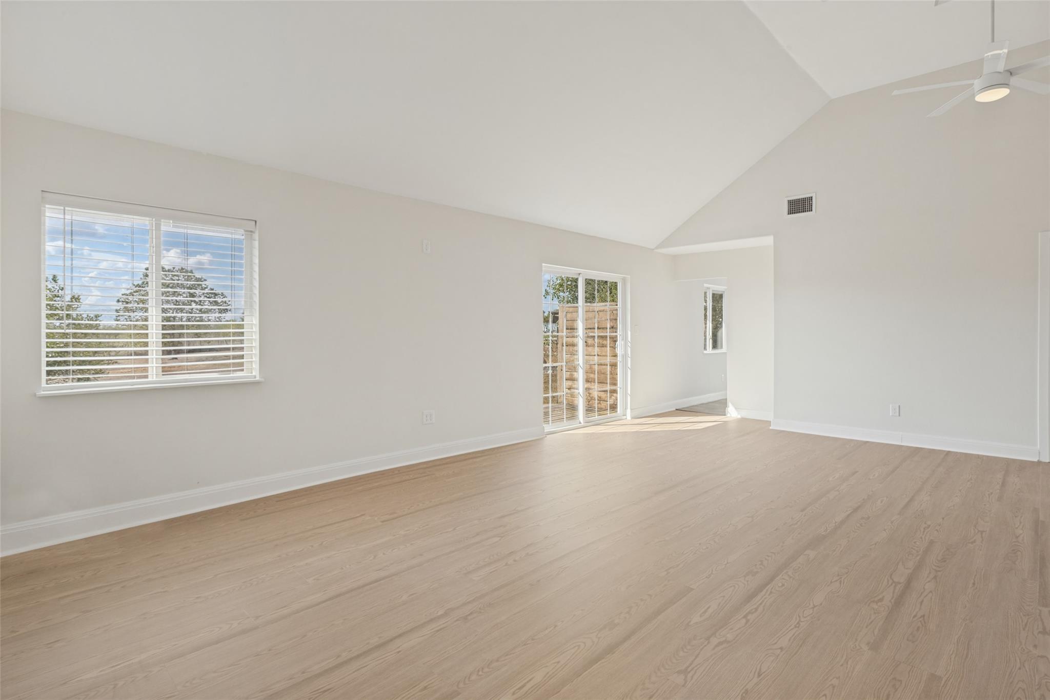 196 Tobias ST