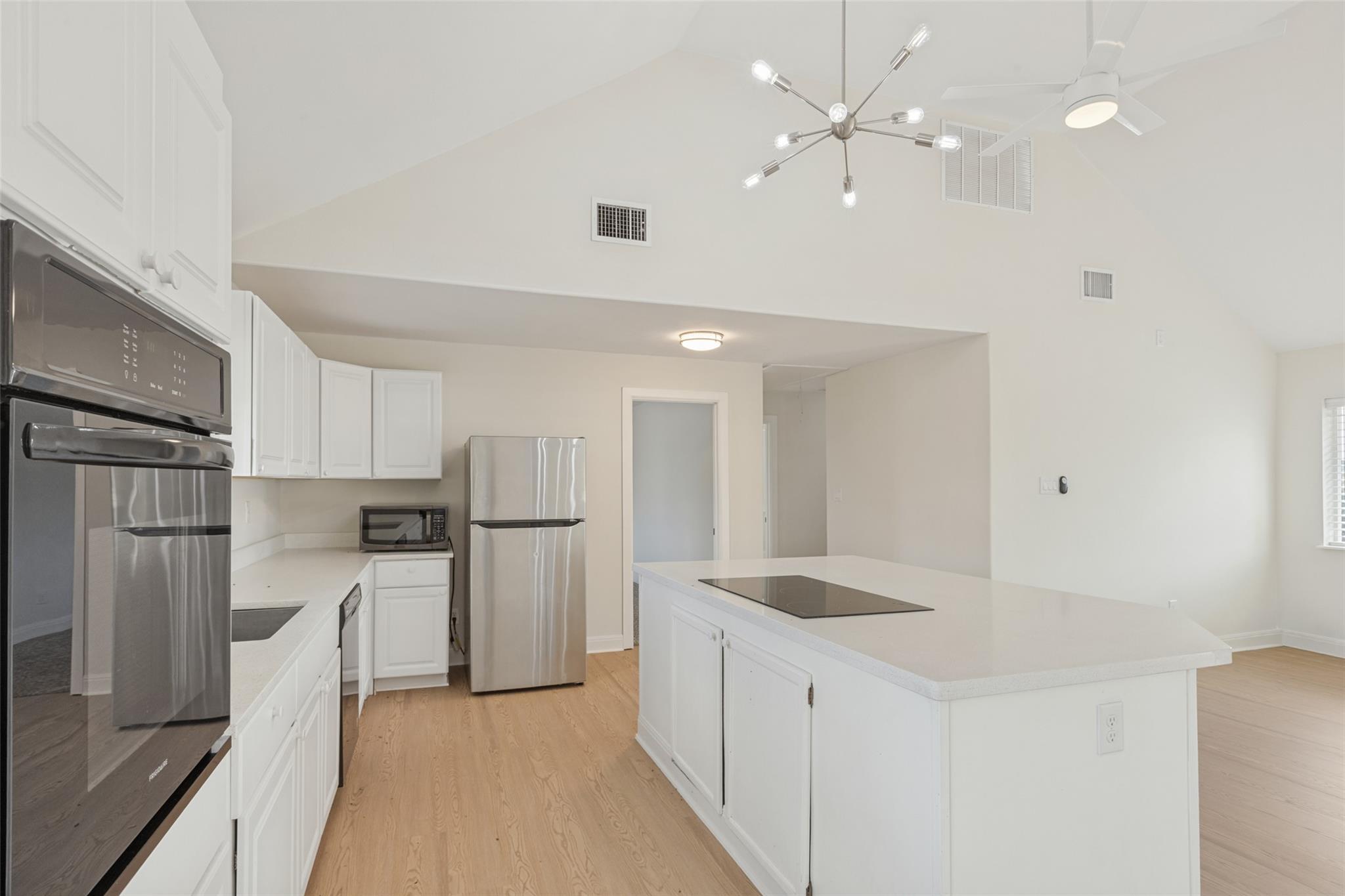 196 Tobias ST