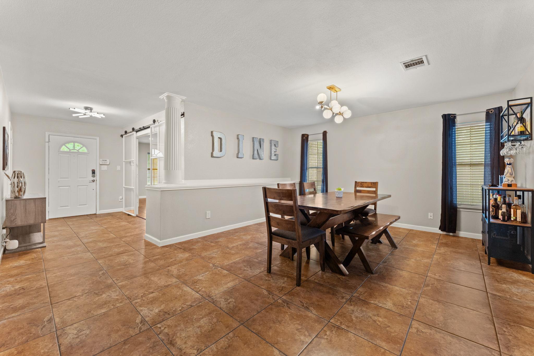 2552 Lavendale CT