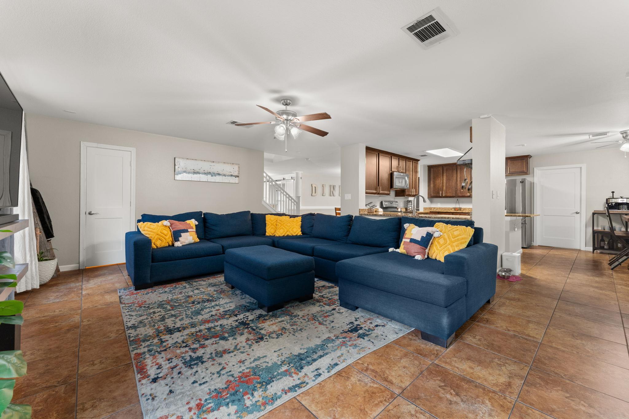 2552 Lavendale CT