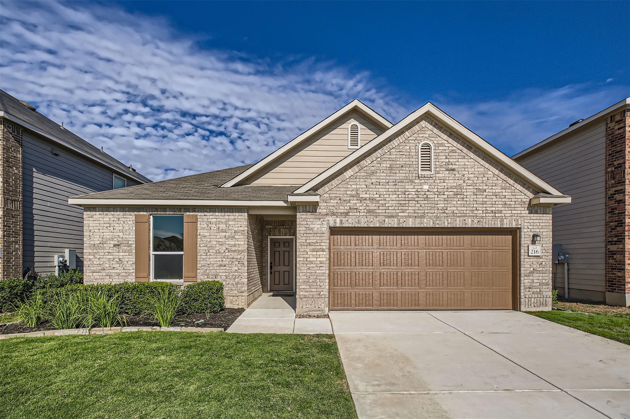 216 Deer Crest DR