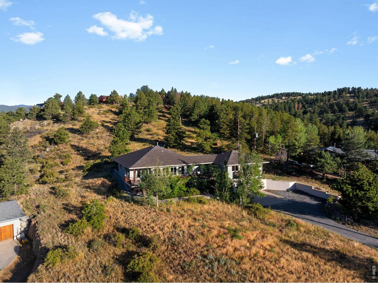 131 Hurricane Hill Dr