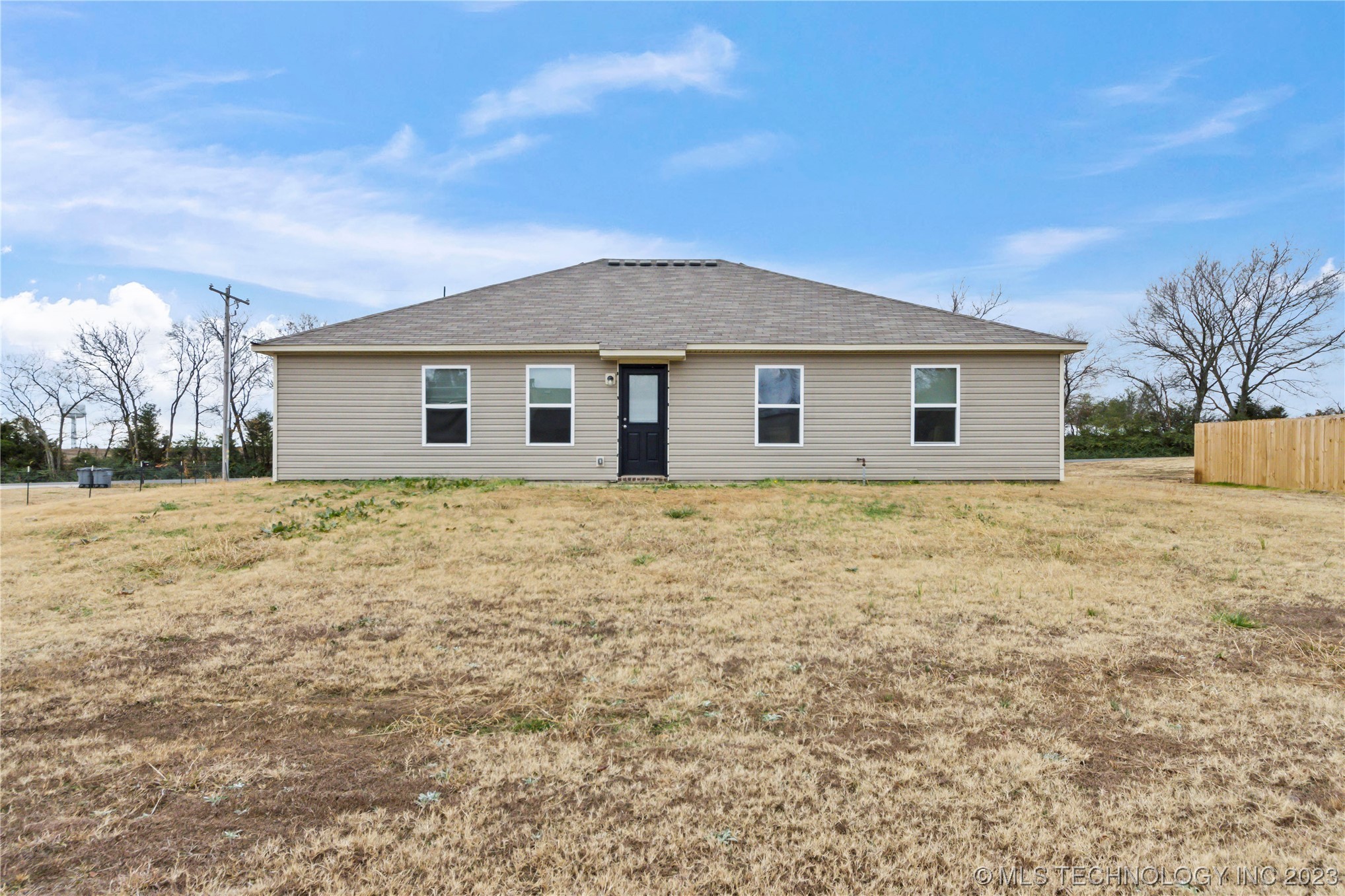 1300 W Duncan Road