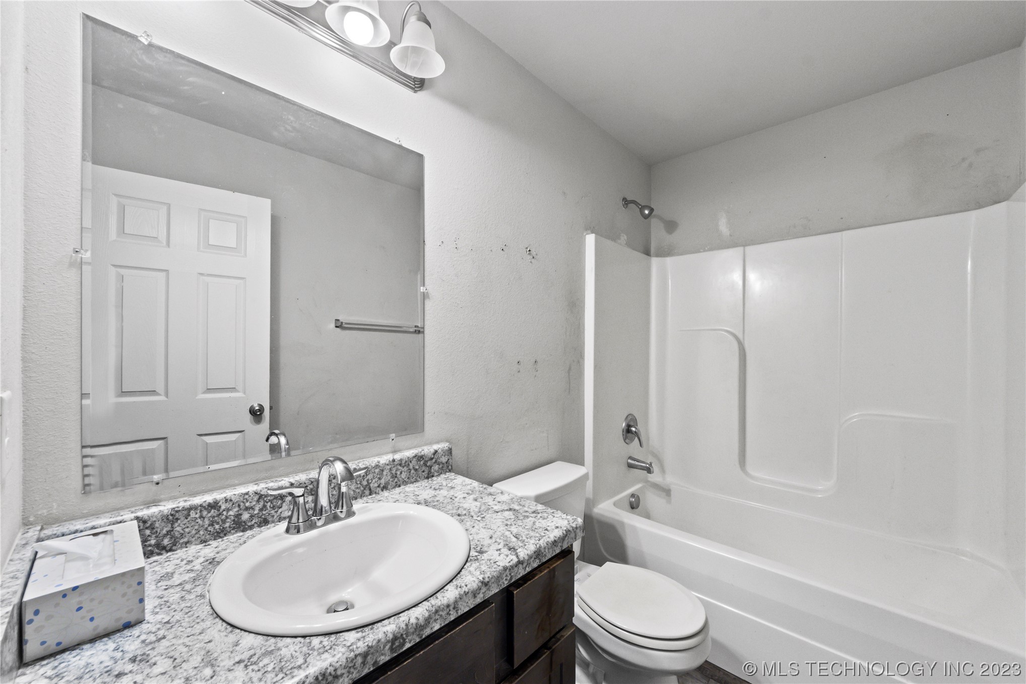 1300 W Duncan Road