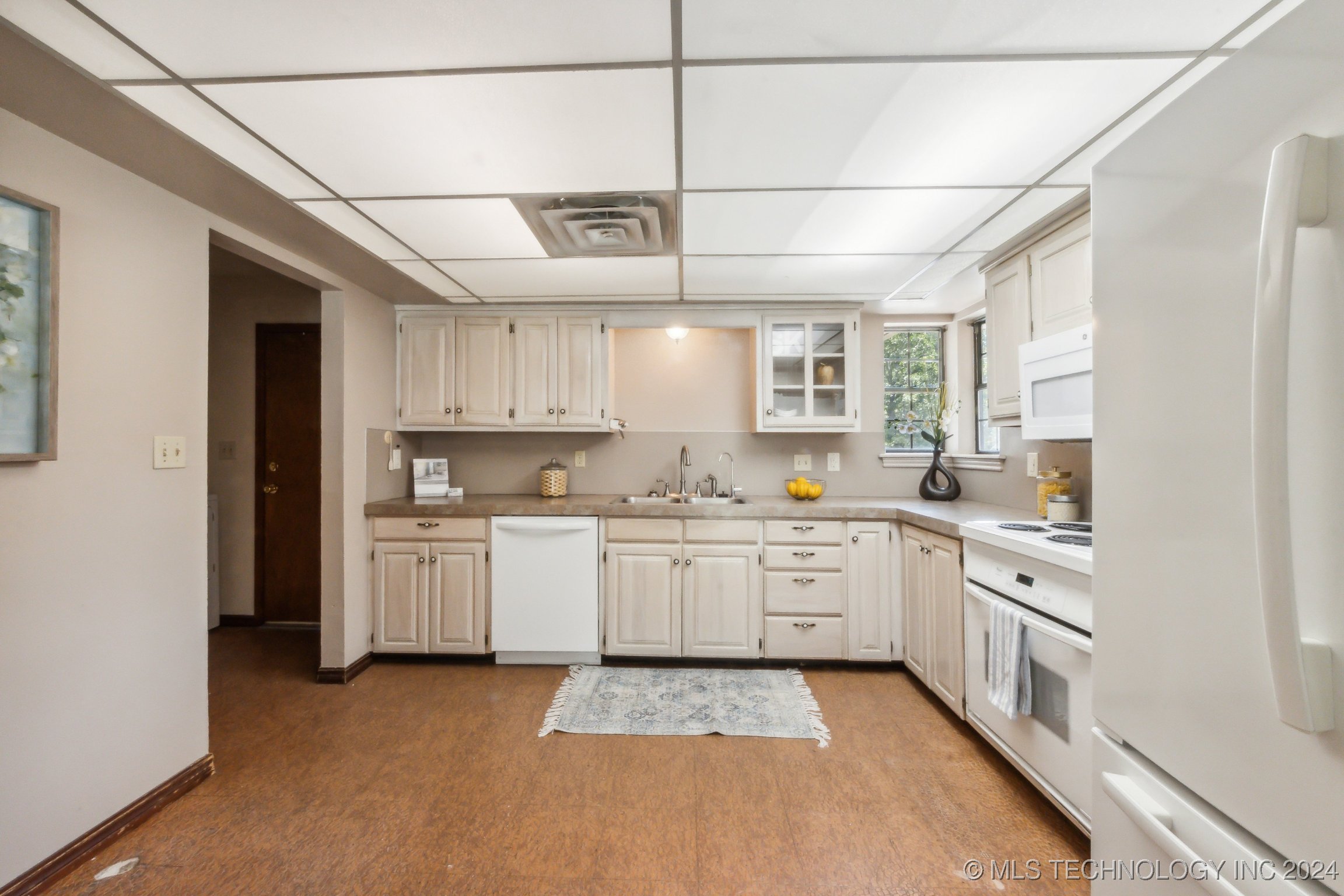9951 W 174th Street S